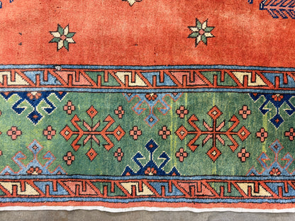8’10”x11’ Hand-Knotted Wool Kazak Area Rug