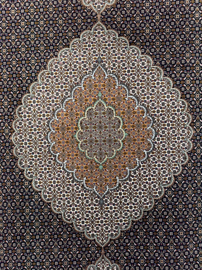 Hand-Knotted Persian Tabriz Mahi Rug - 6'8"x10'