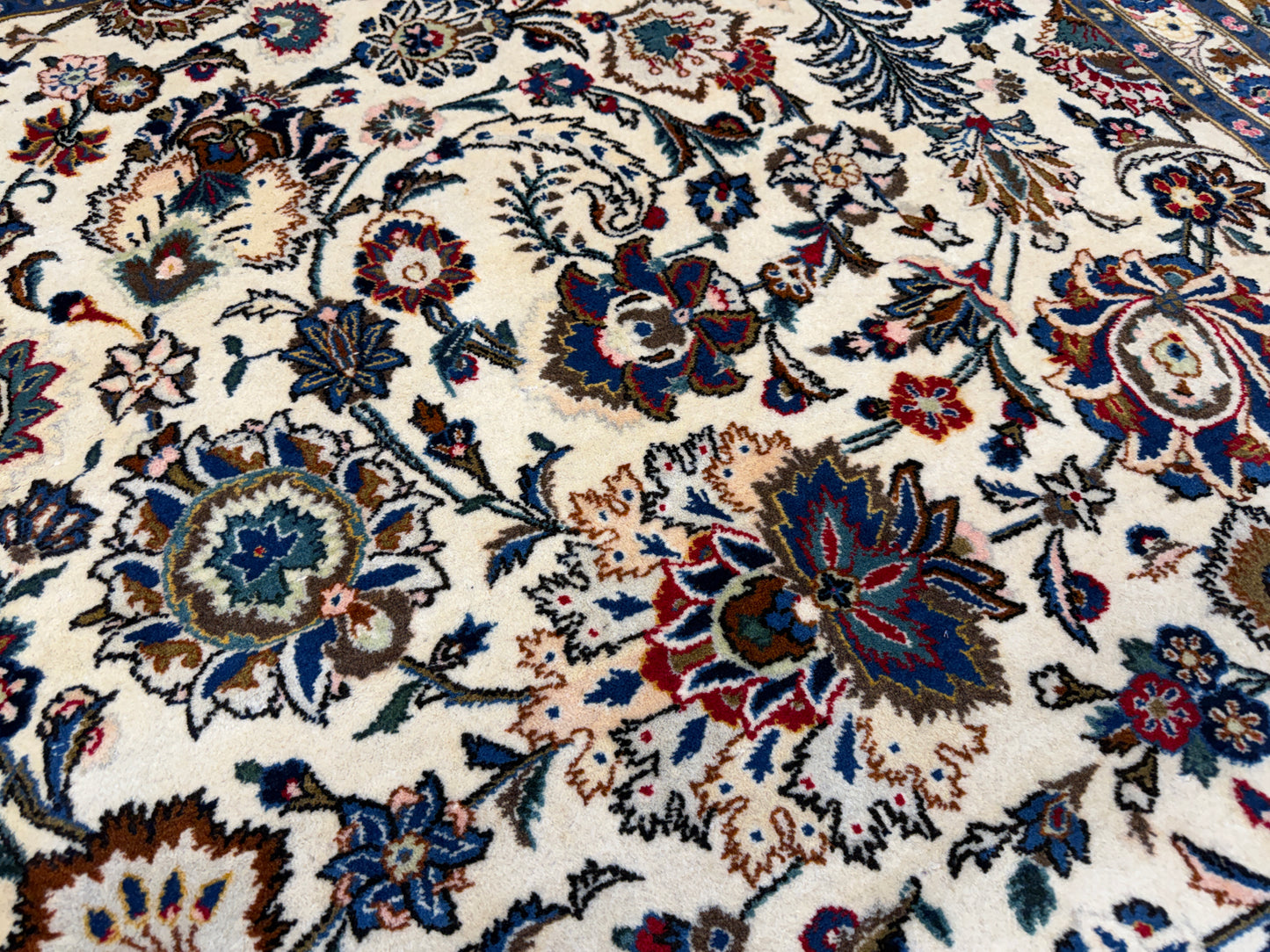 10'5"x13'8" Hand-Knotted Wool All-over Kashan Persian Rug