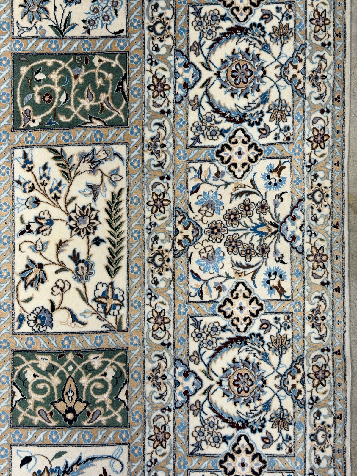 Hand-Knotted 6 La Persian Nain Rug - Signed Habibian - 6'9"x10'2"