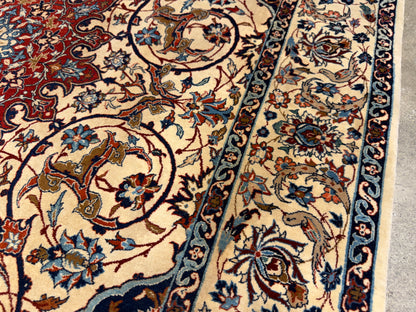 Hand-Knotted Persian Isfahan Rug - Signed Seirafian - 3’7”x5’9”
