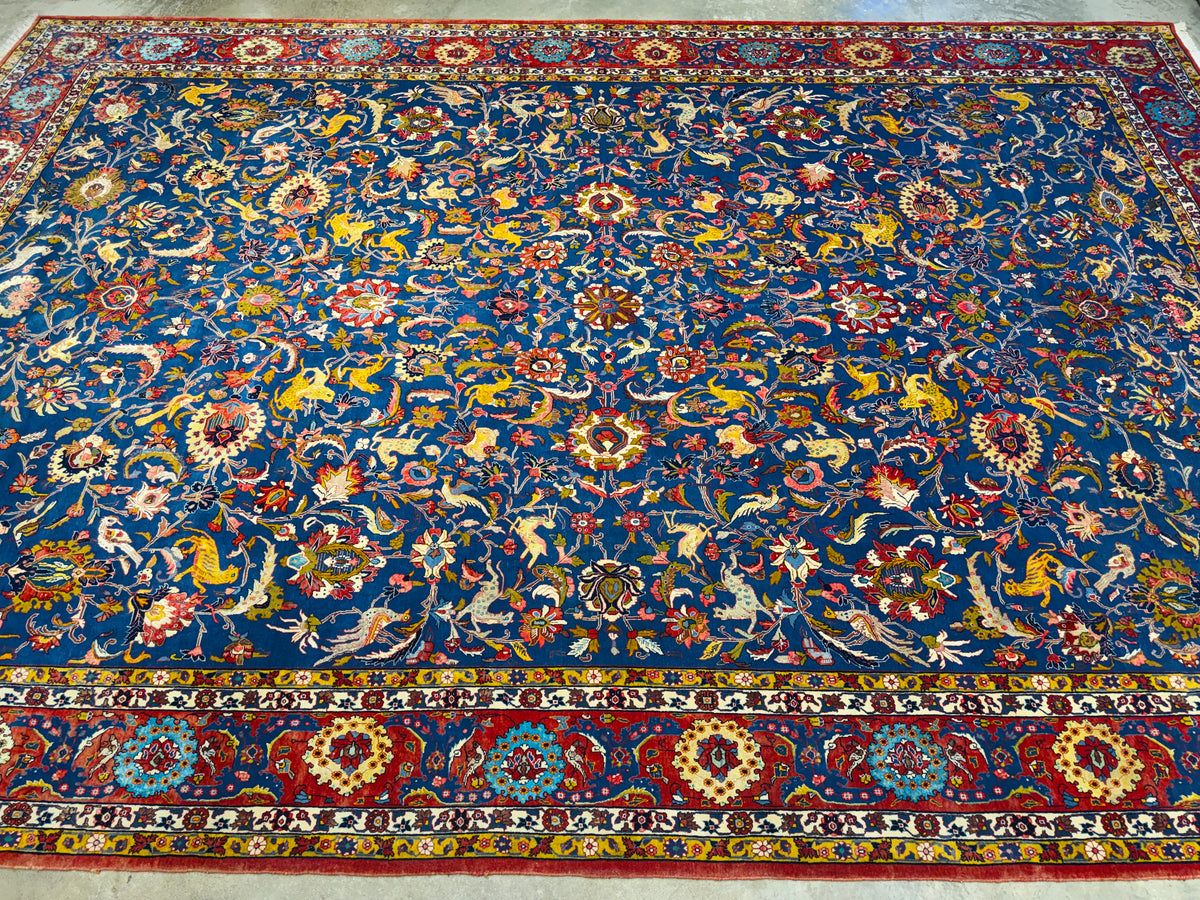 Antique Hand-Knotted Persian Varamin Rug - 10'6"x15'7"