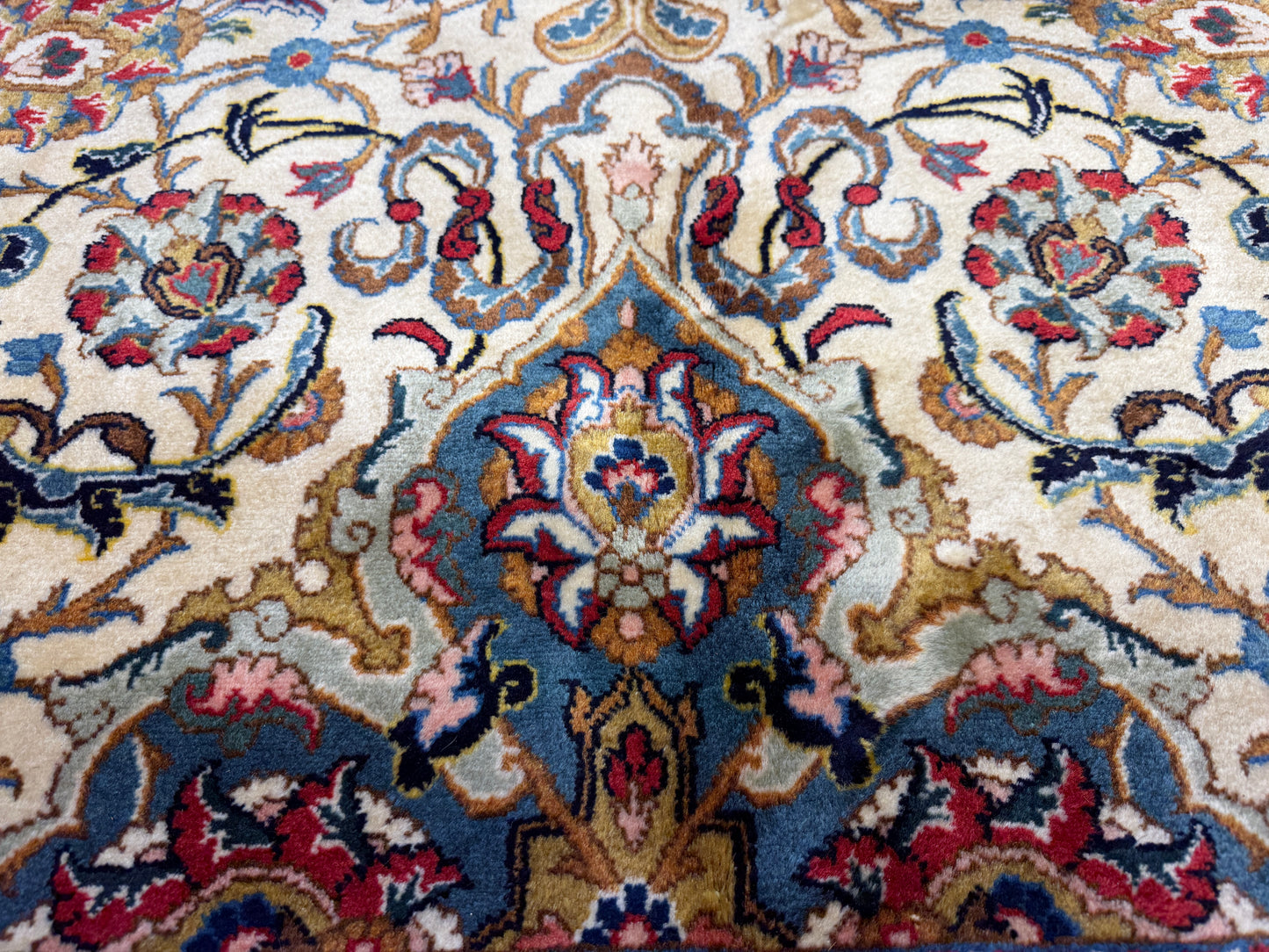 Hand-Knotted Persian Kashan Rug - 10’6”x14’8”