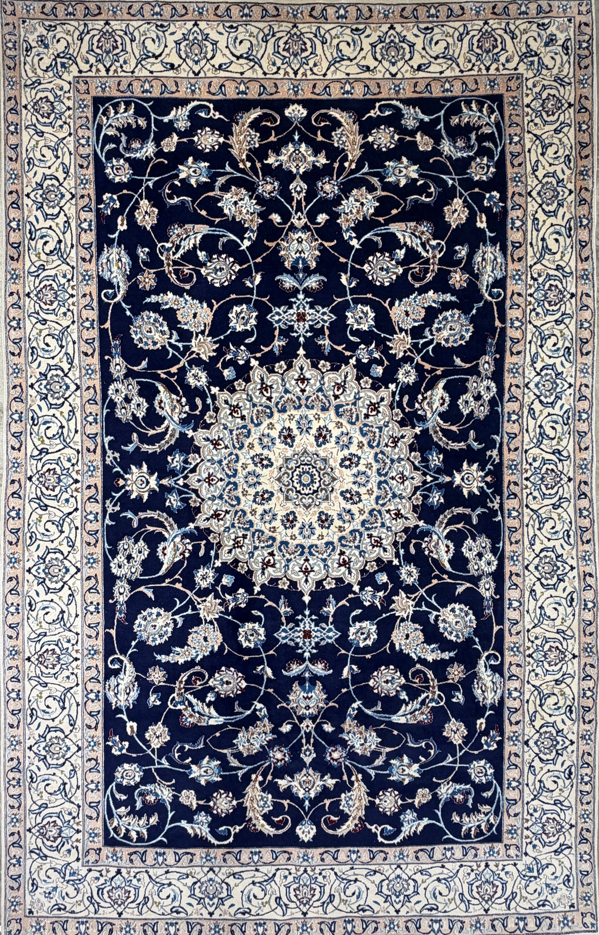 Hand-Knotted Persian Nain 9 La Rug - 6'5"x10'1"
