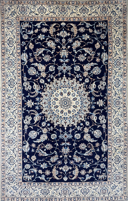Hand-Knotted Persian Nain 9 La Rug - 6'5"x10'1"