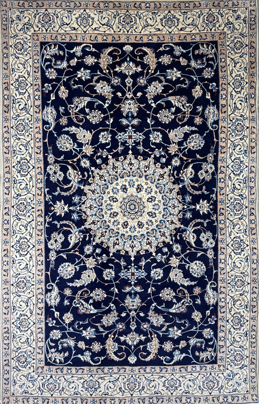 Hand-Knotted Persian Nain 9 La Rug - 6'5"x10'1"