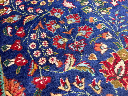 9’11”x13’3” Hand-Knotted Persian Tabriz Rug