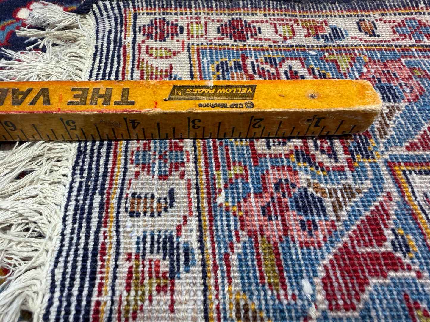 Hand-Knotted Persian Kashan Rug - 9’11”x14’3”