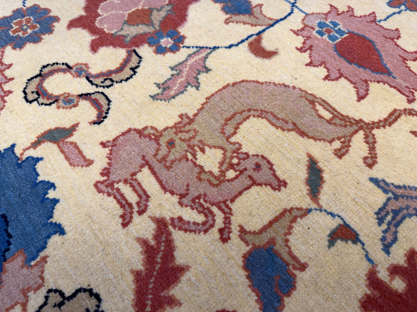 7’10”x10’2” Hand-Knotted Wool Tabriz Romanian Area Rug