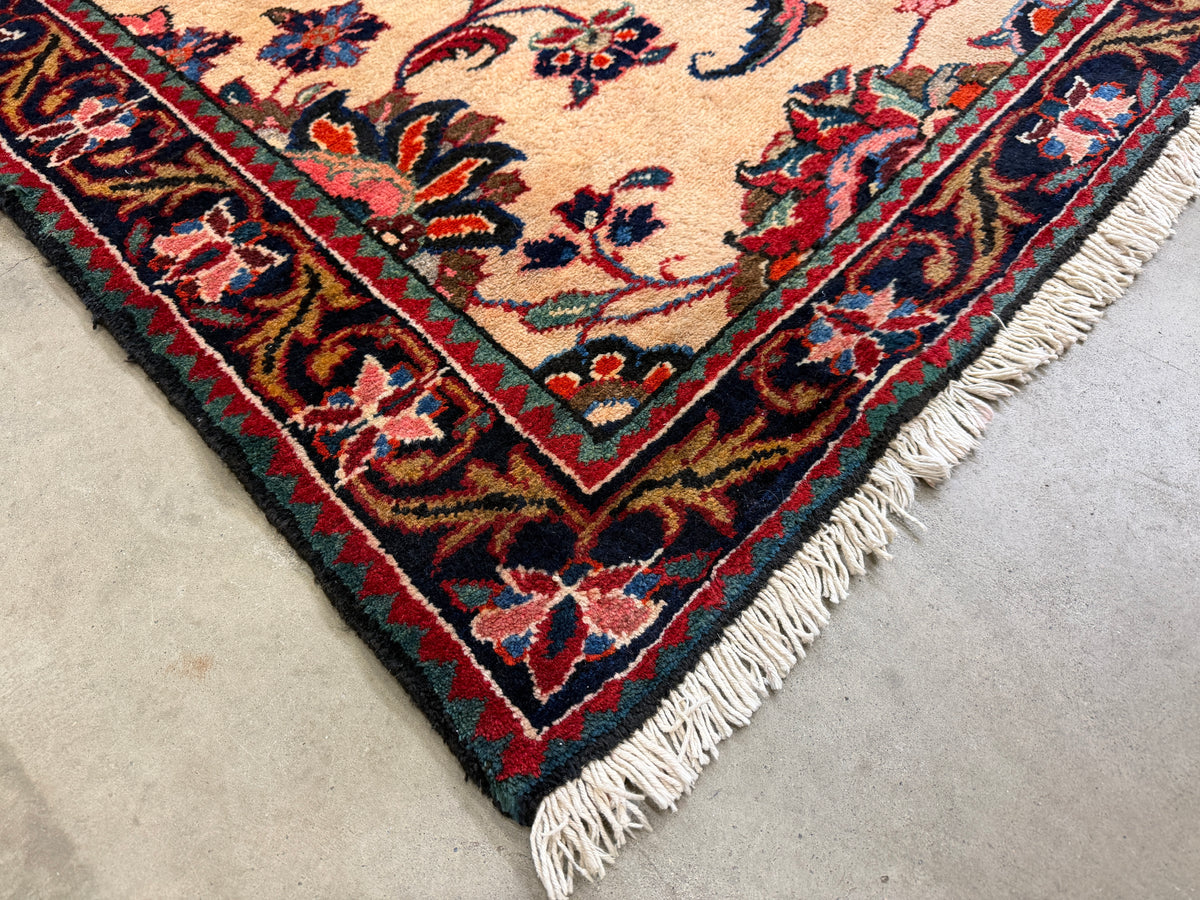 Hand-Knotted Persian Bakhtiari Rug - 5'1"x10'3"