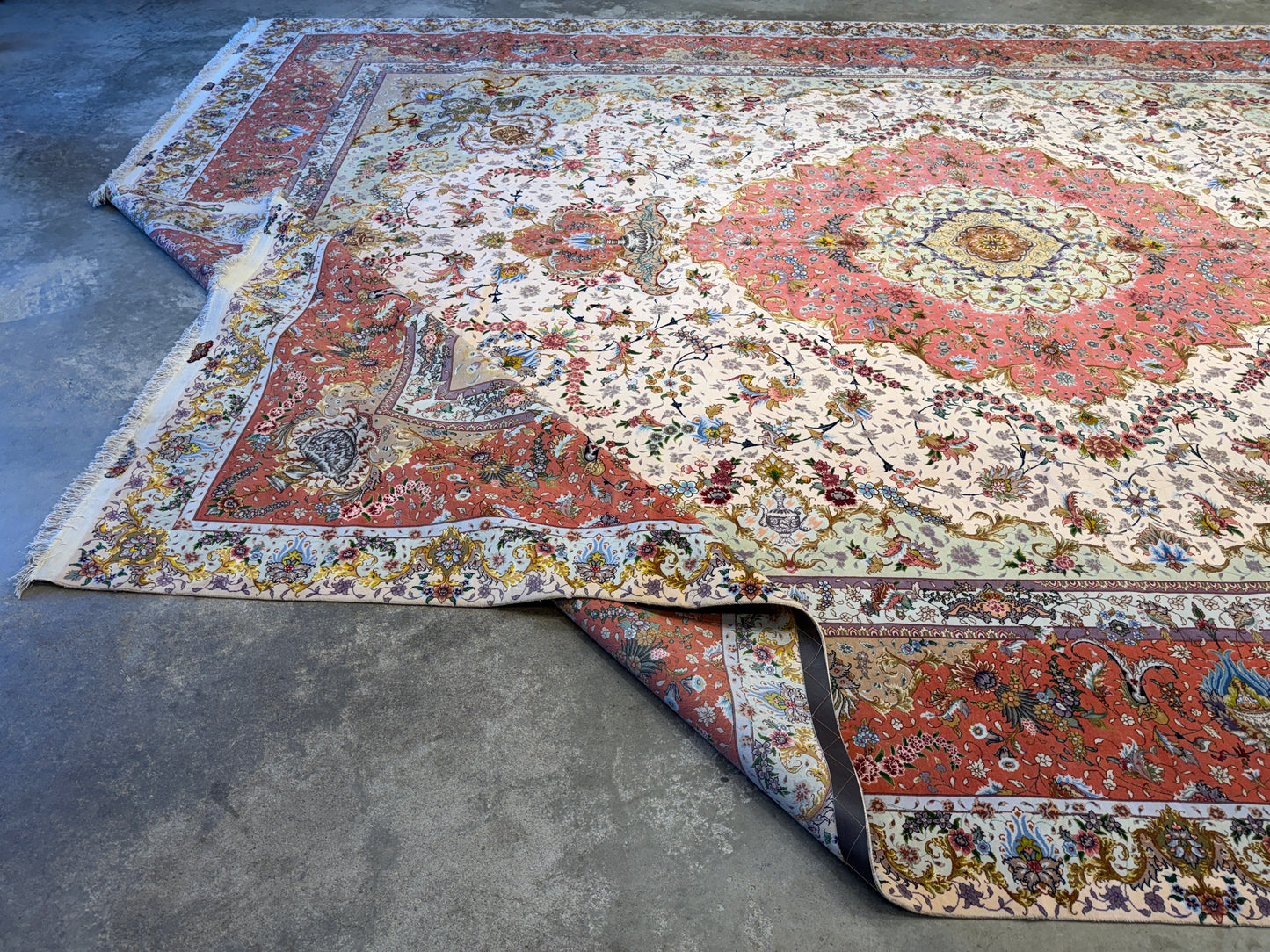 11’4”x16’2” Very Fine Hand-Knotted Persian Tabriz 80 Raj Signed Area Rug
