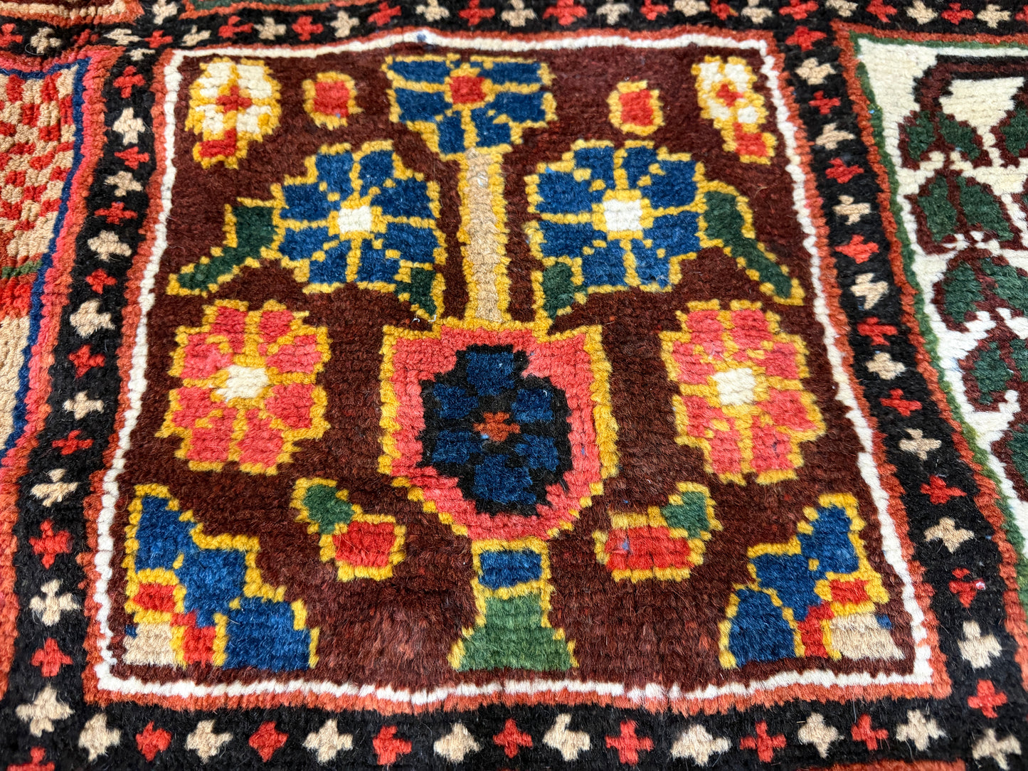 Hand-Knotted Persian Bakhtiari Rug - 9’4”x10’3”