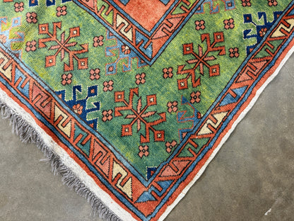 8’10”x11’ Hand-Knotted Wool Kazak Area Rug