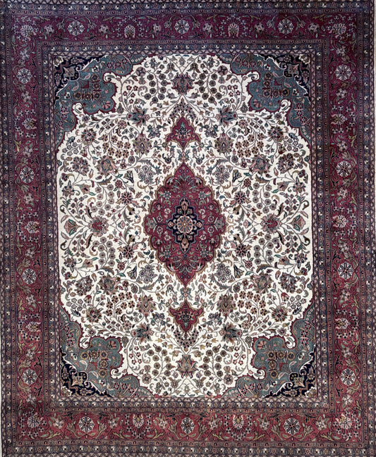 8’2”x9’11” Hand-Knotted Indo Kashan Area rug