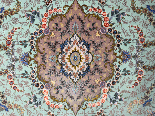 Hand-Knotted 80 Raj Persian Tabriz Rug - 4'10"x7'