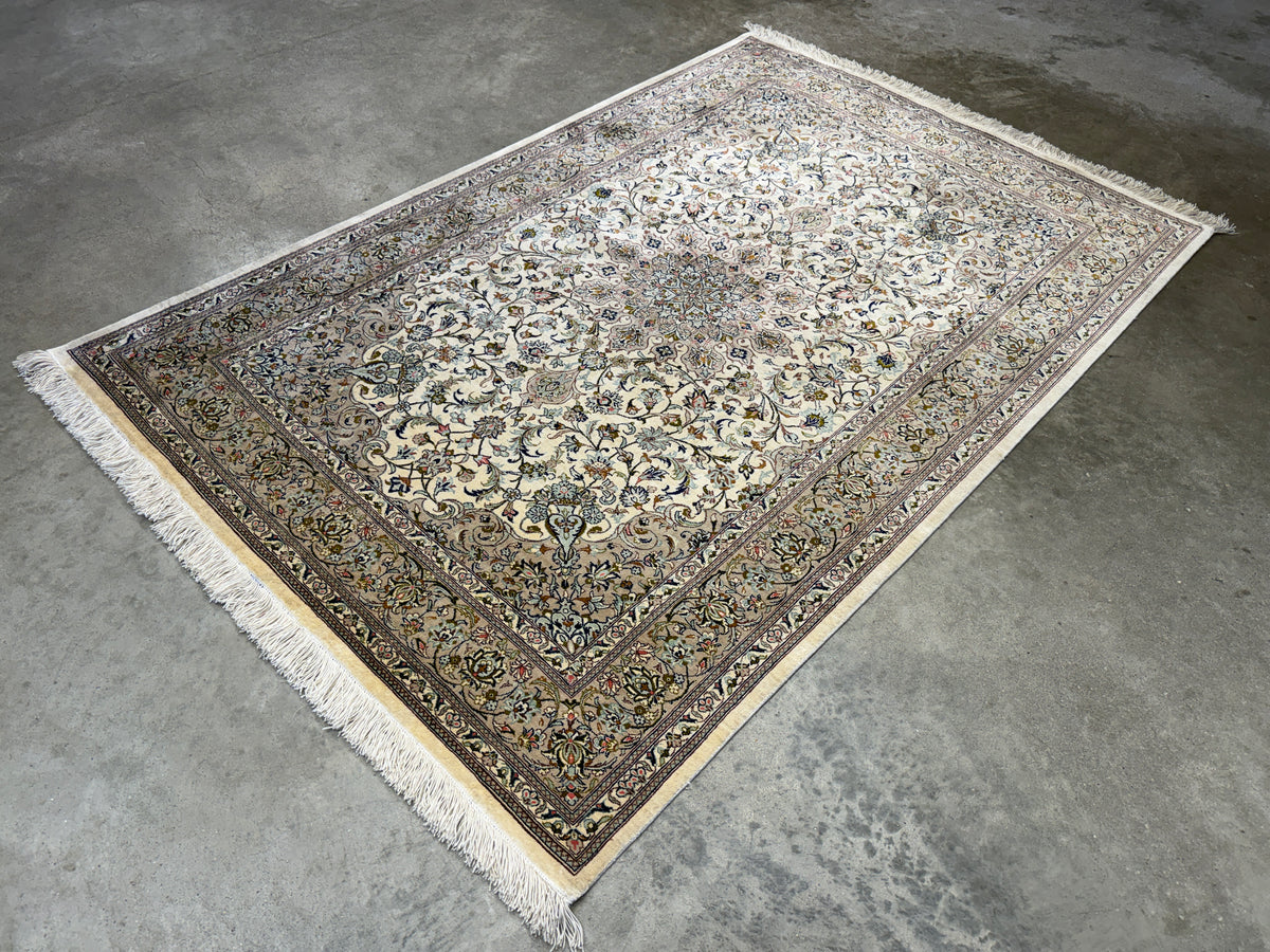 Luxurious Hand-Knotted 100% Silk Persian Qum Rug - 3'3"x5'