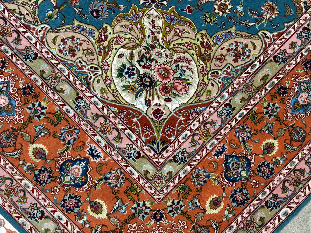 Hand-Knotted 80 Raj Persian Tabriz Rug - Signed Aghazadeh - 5'9"x9'5"