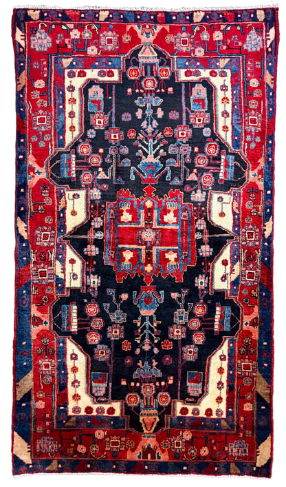 Hand-Knotted Persian Nahavand Rug - 4'8"x8'6"
