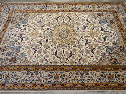 Hand-Knotted Persian Isfahan Rug - Signed Seirafian - 5’x7’9”