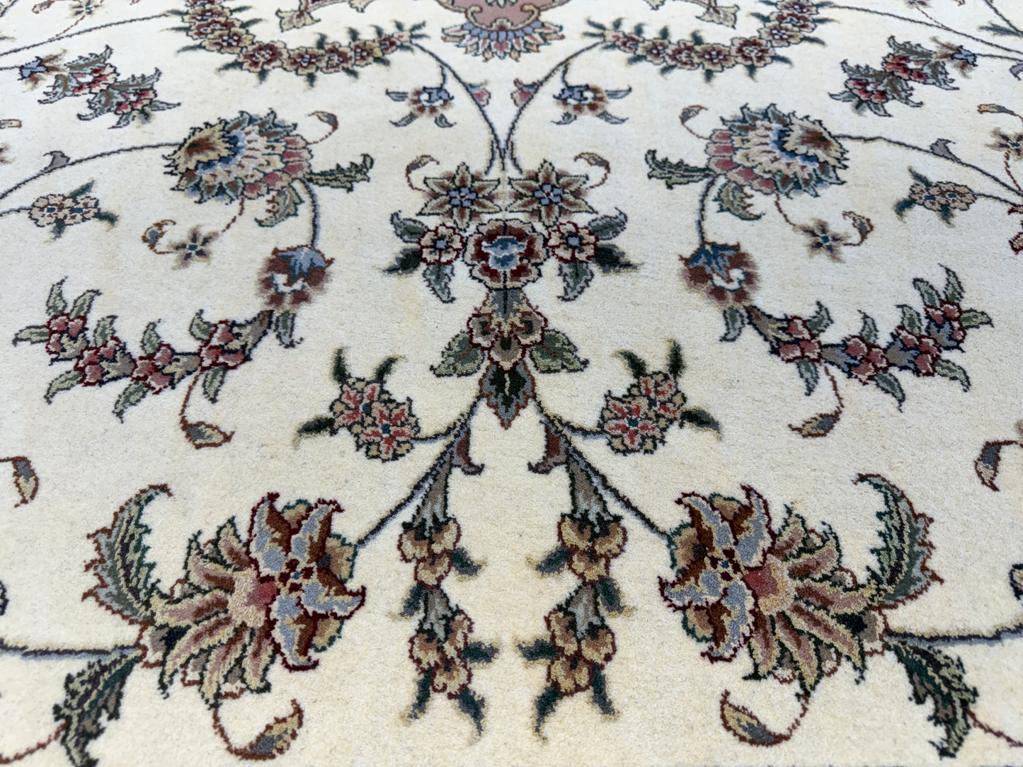 10’x13’8” Hand-Knotted Oriental IndoKashan Area Rug