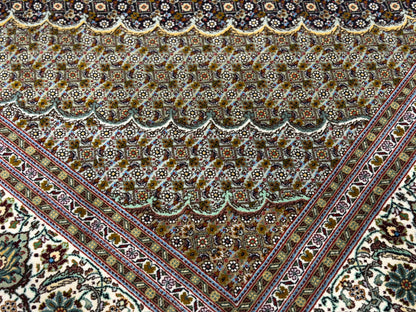 Hand-Knotted Persian Tabriz Mahi Rug - 6'10"x10'5"