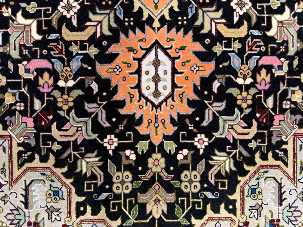 Hand-Knotted Persian Tabriz 60 Raj Rug - 4'11"x6'6"
