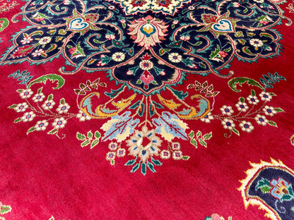 9’8”x13’4” Hand-Knotted Persian Tabriz Rug