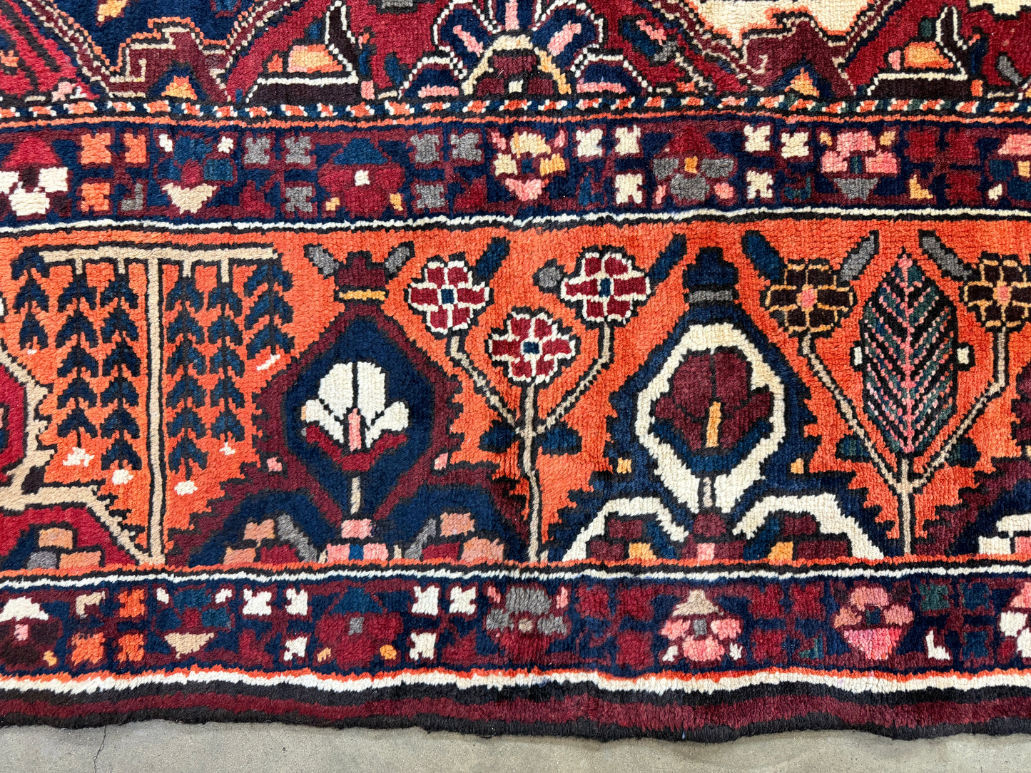 Hand-Knotted Persian Bakhtiari Rug - 10’x12’7”