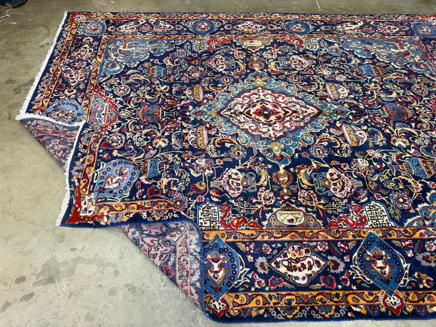 9’9”x13’1” Hand-Knotted Persian Kashmar Pictorial Area Rug