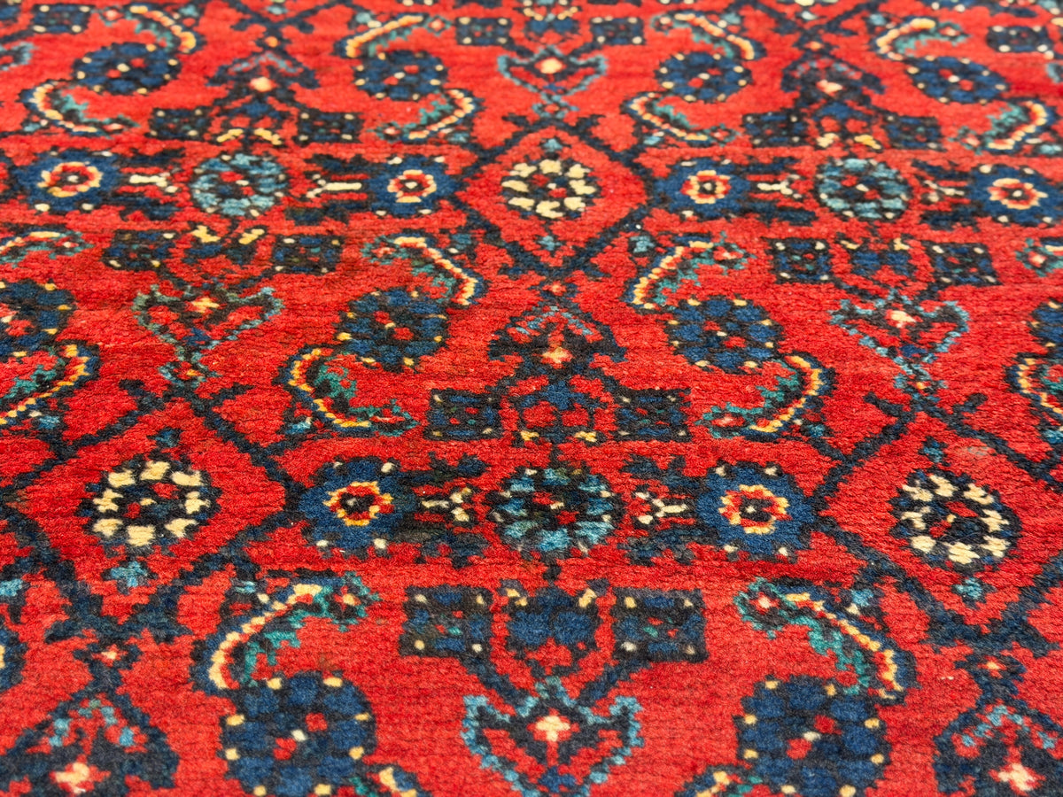 Hand-Knotted Persian Hamadan Rug - 4’4”x6’9”
