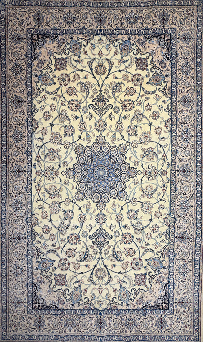 Hand-Knotted Persian Nain 6 La Rug - 4’4”x7’2”