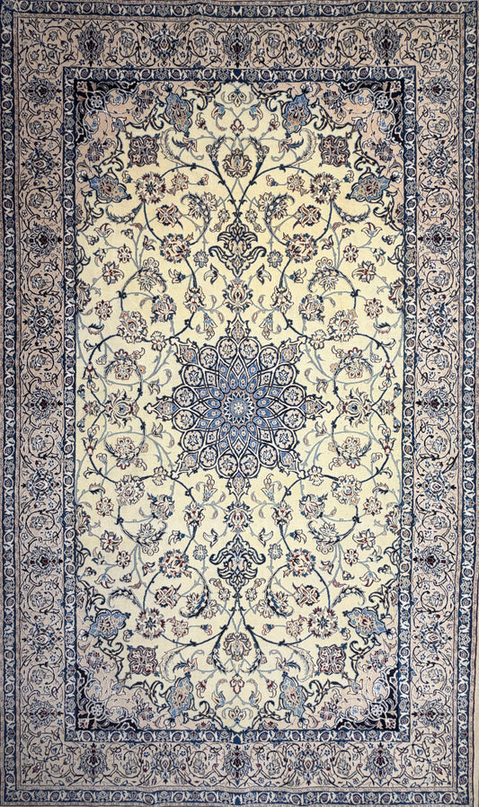 Hand-Knotted Persian Nain 6 La Rug - 4’4”x7’2”