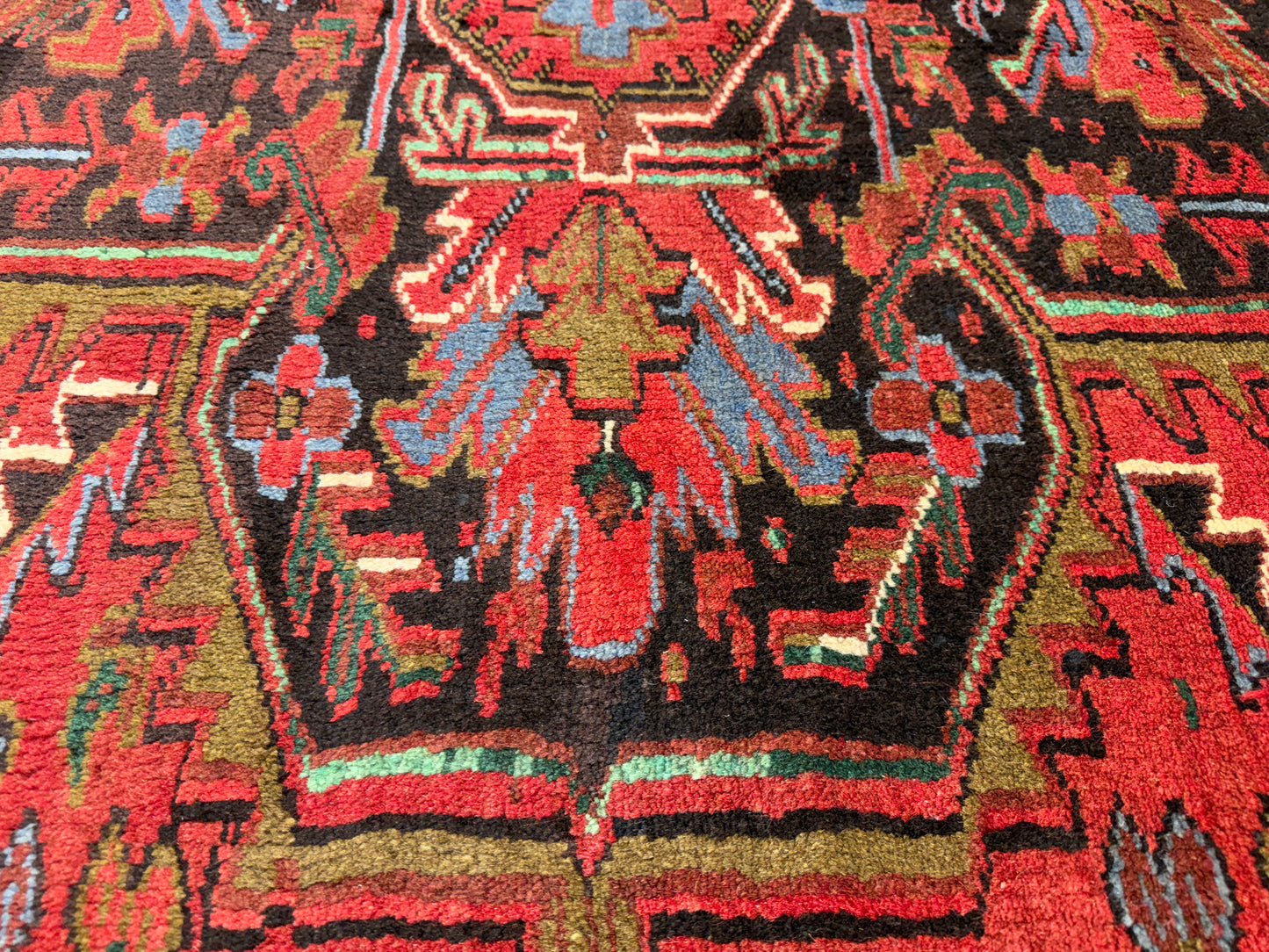 10’1”x12’6” Hand-Knotted Persian Heriz Area Rug