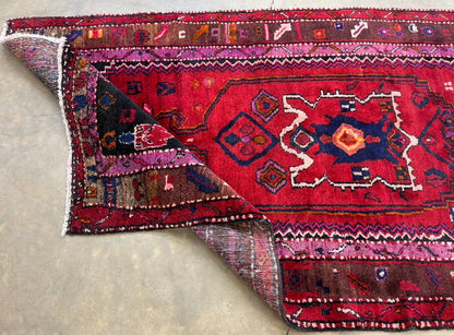 Hand-Knotted Persian Hamadan Rug - 7’6”x9’7”