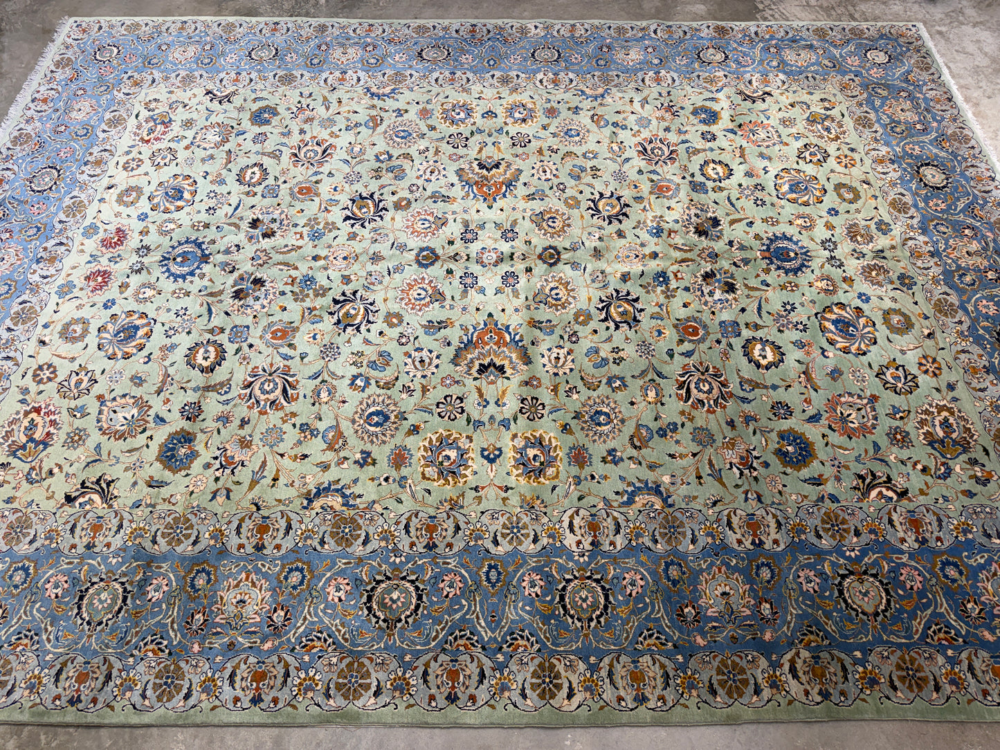 Hand-Knotted Persian Kashan Rug - 10'6"x14'6"