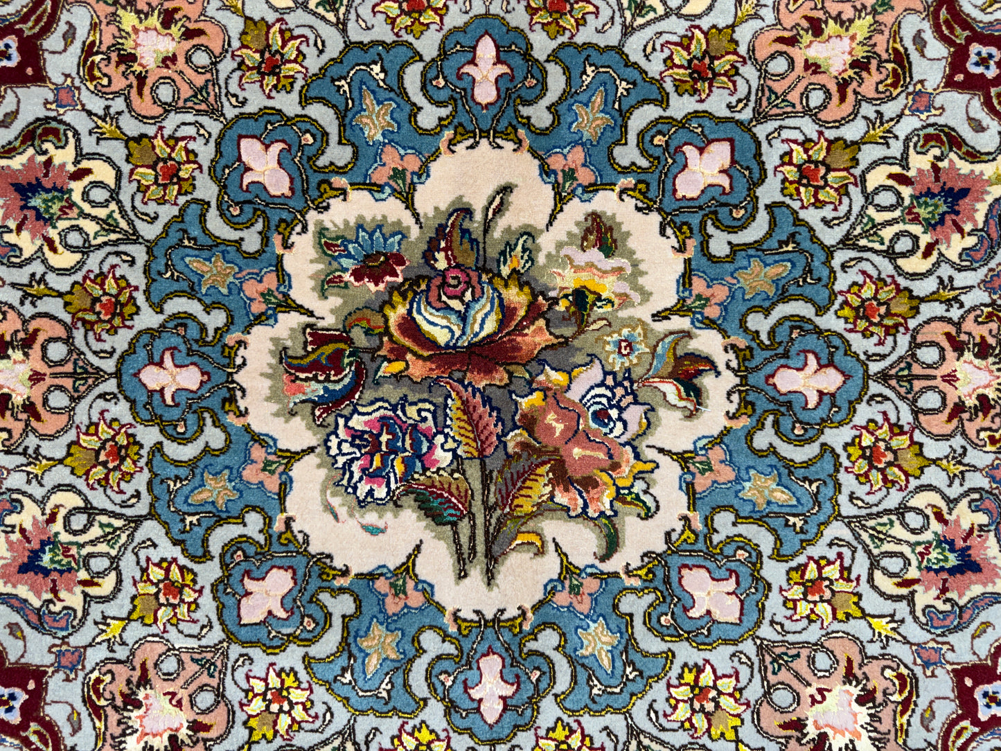 Hand-Knotted 70 Raj Persian Tabriz Rugs - Signed Gharabaghi - 9’10”x13’2”