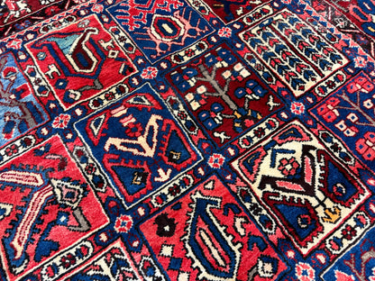 Hand-Knotted Persian Bakhtiari Rug - 9’11”x12’1”