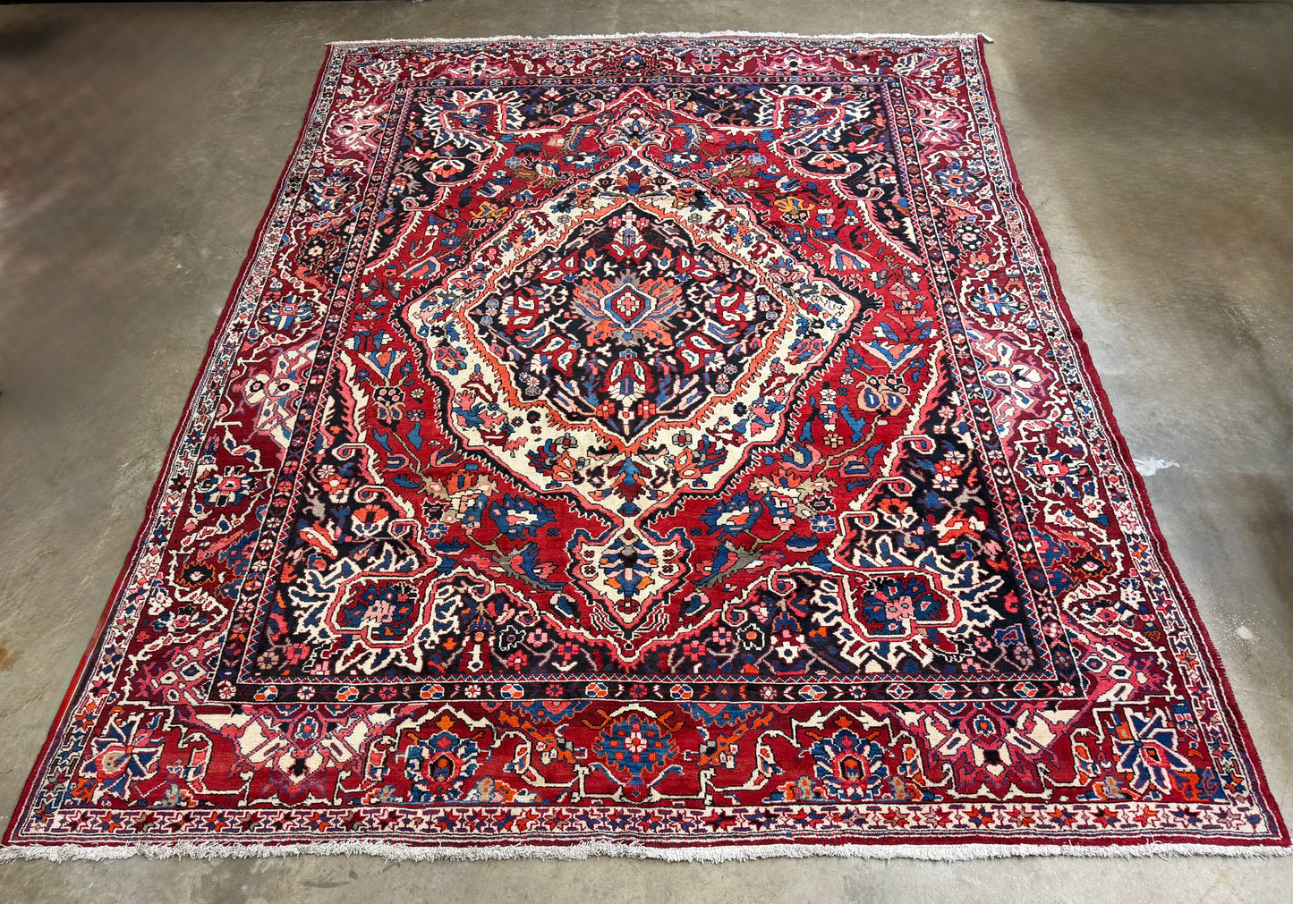 10’1”x12’3” Vintage Hand-Knotted Wool Bakhtiari Persian Rug 10x12 Red Handmade Carpet