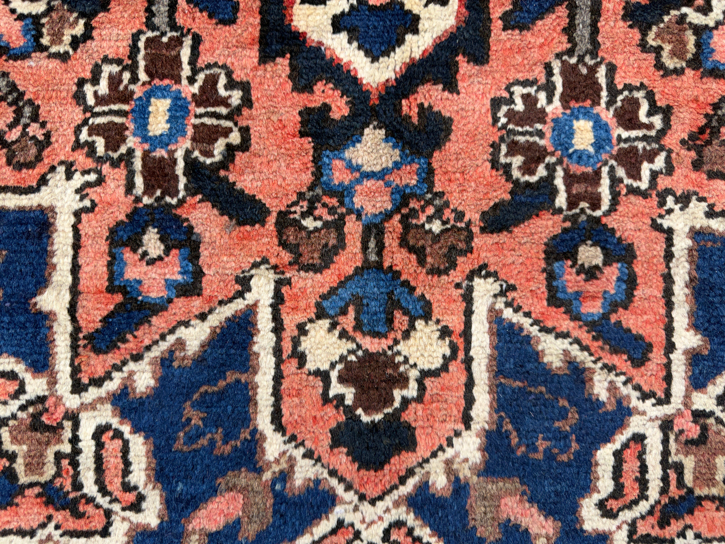 9’8”x12’6” Hand-Knotted Persian Bakhtiari Area Rug