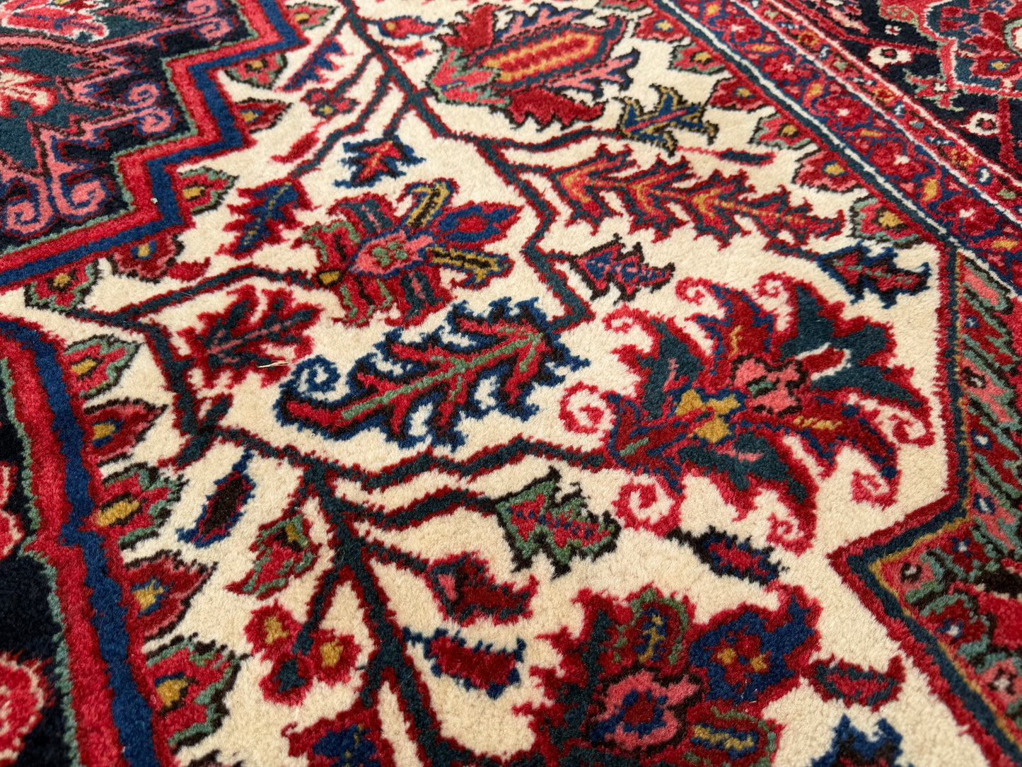 Hand-Knotted Persian Heriz Rug - 11’3”x15’8”