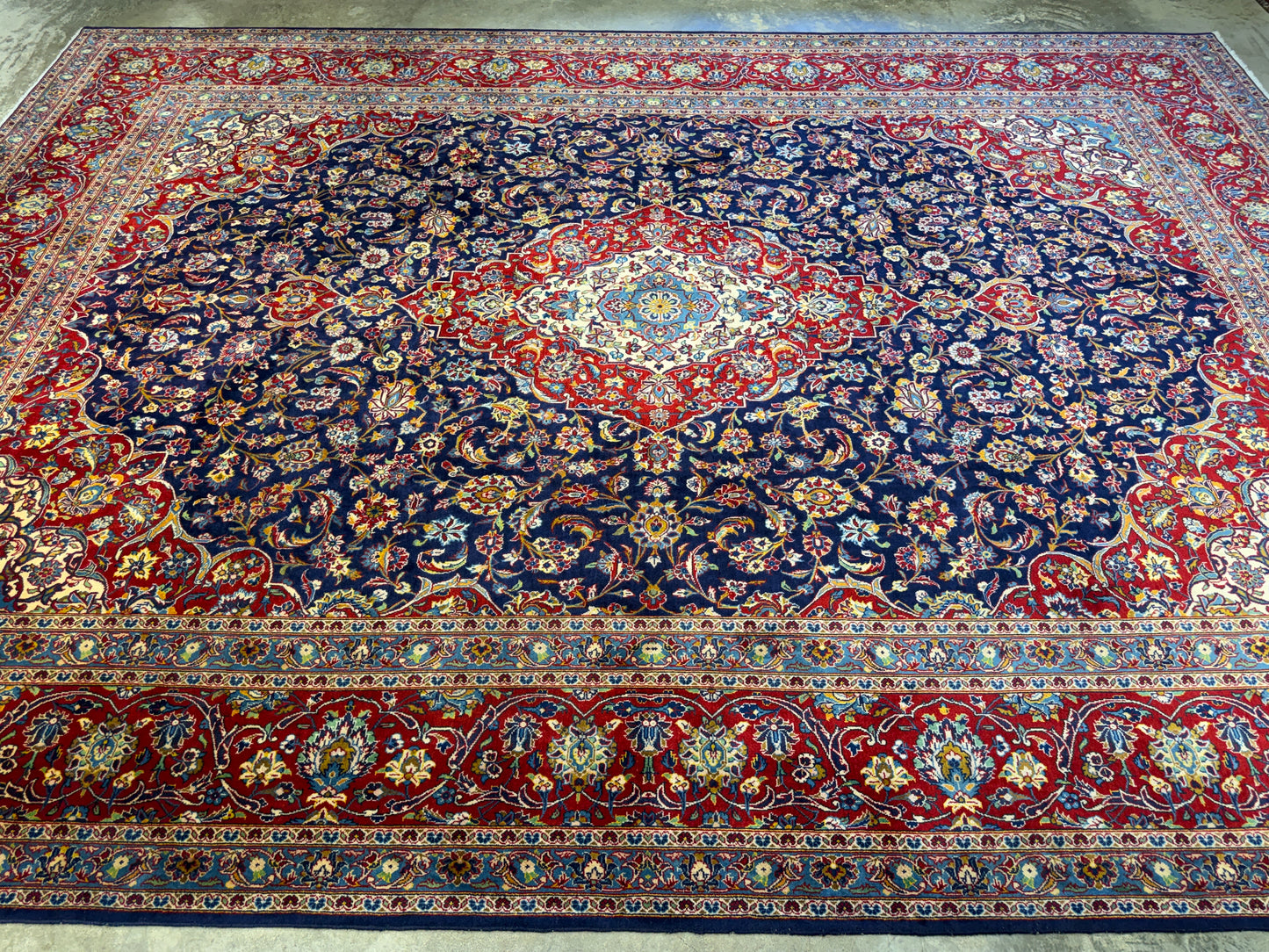 Hand-Knotted Persian Kashan Rug - 9’7”x13’3”