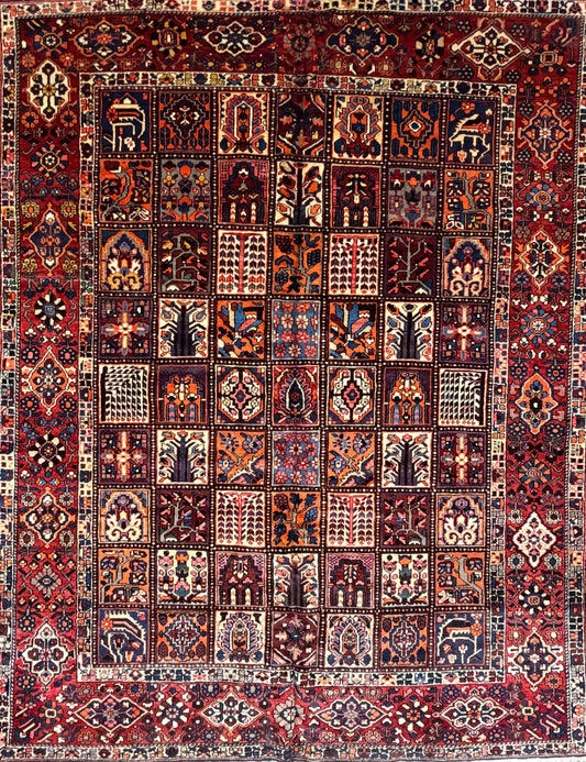 Hand-Knotted Persian Bakhtiari Rug - 9’9”x13’4”