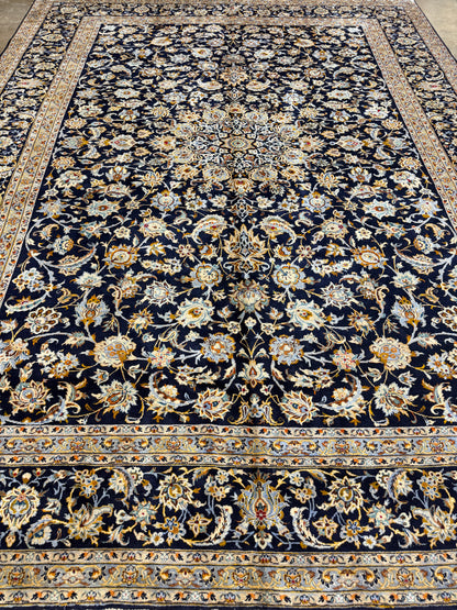 9’8”x12’5” Hand-Knotted Fine Wool Persian Kashan Signed Area Rug