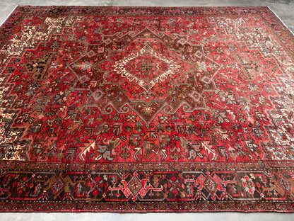 9’8”x12’6” Hand-Knotted Persian Heriz Area Rug