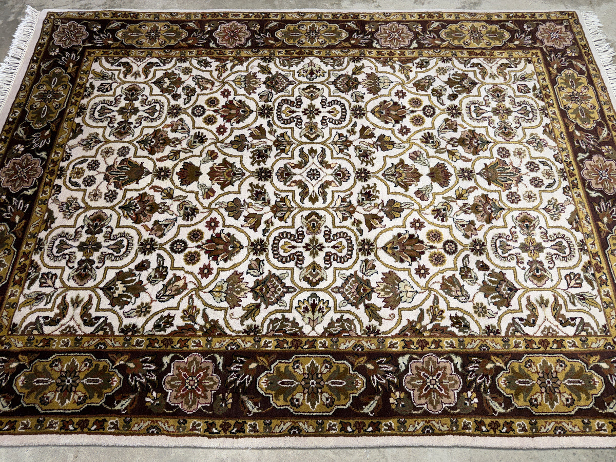 Hand-Knotted Agra Rug - 5’2”x7’
