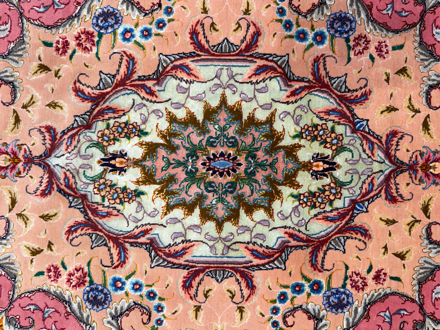 9’11”x13’6” Hand-Knotted 70 Raj Persian Tabriz Rug - Signed Aghajani
