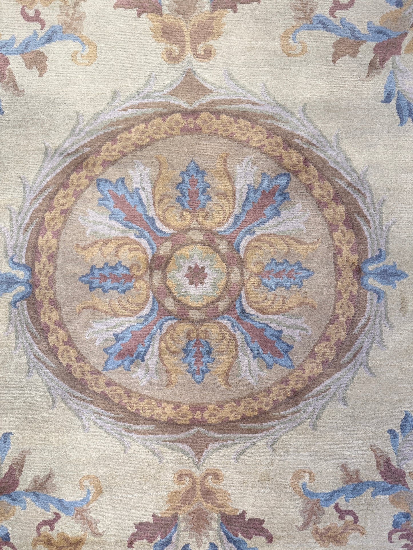 8’x9’10” Hand-Knotted Wool Aubusson Area Rug