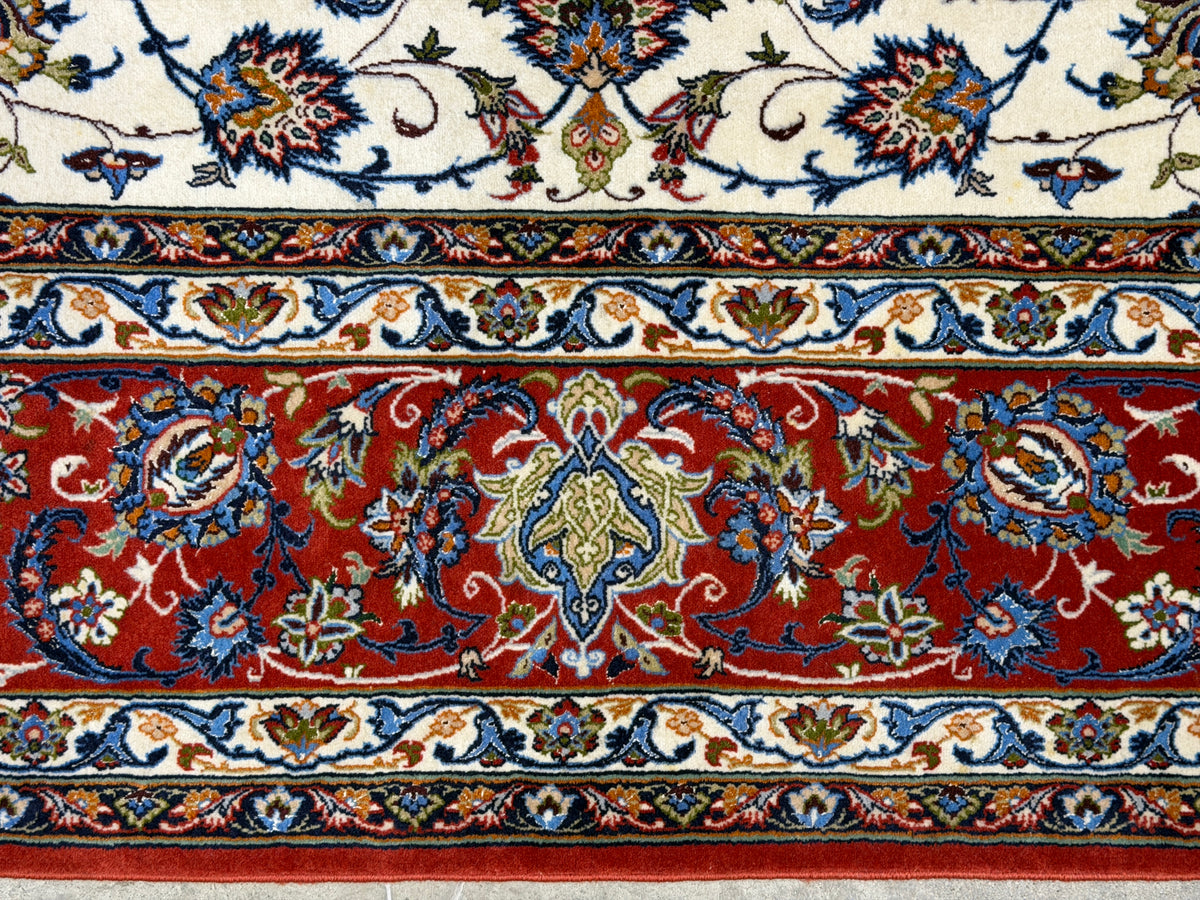 Hand-Knotted Persian Isfahan Rug - Signed Qorbani -  6’9”x10’3”