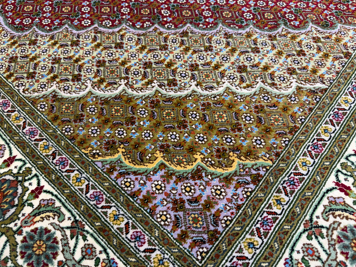 Hand-Knotted Persian Tabriz Mahi Rug - 5'x6'8"