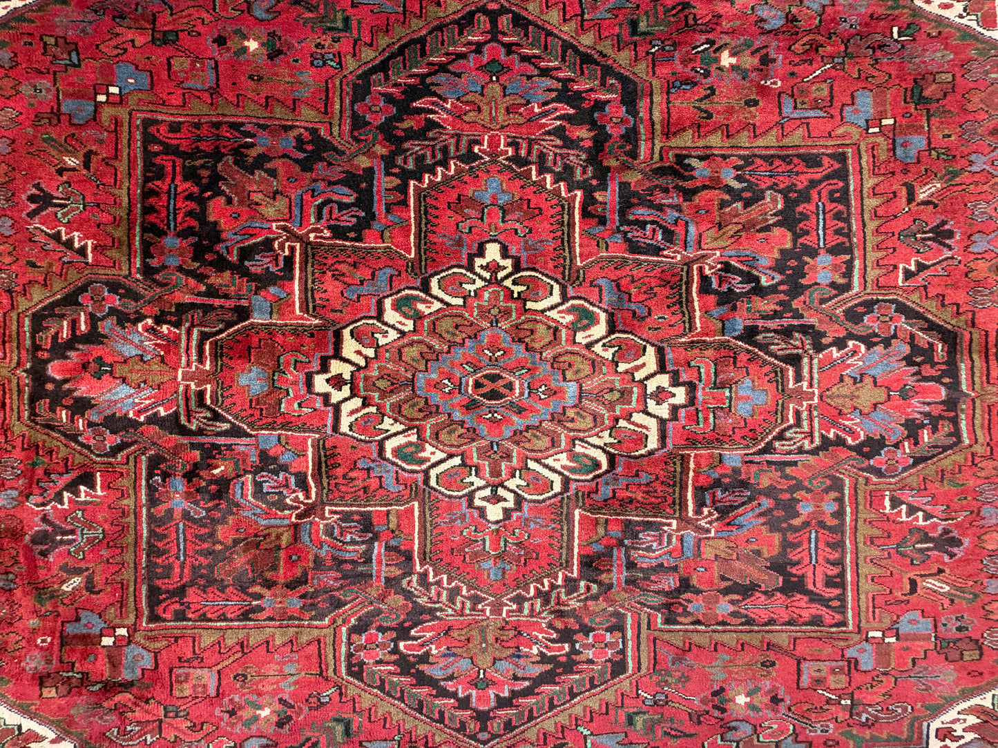 10’1”x12’6” Hand-Knotted Persian Heriz Area Rug